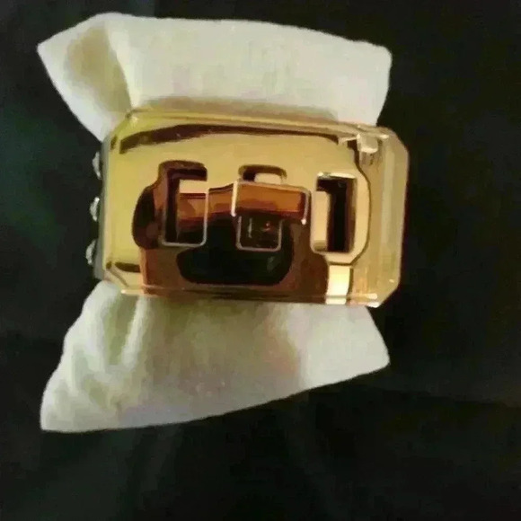 Statement Gold Turnlock Rhinestone Cuff - Picture 1 of 10